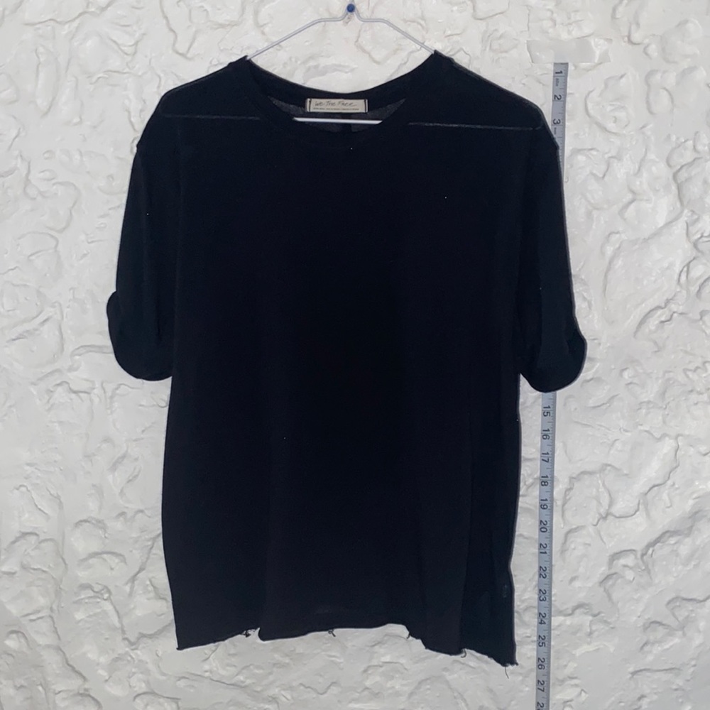 We the Free XS black t-shirt